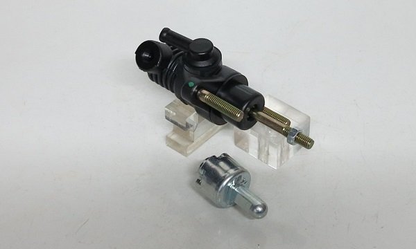 AUTO CYLINDERS CPD.TOY3042